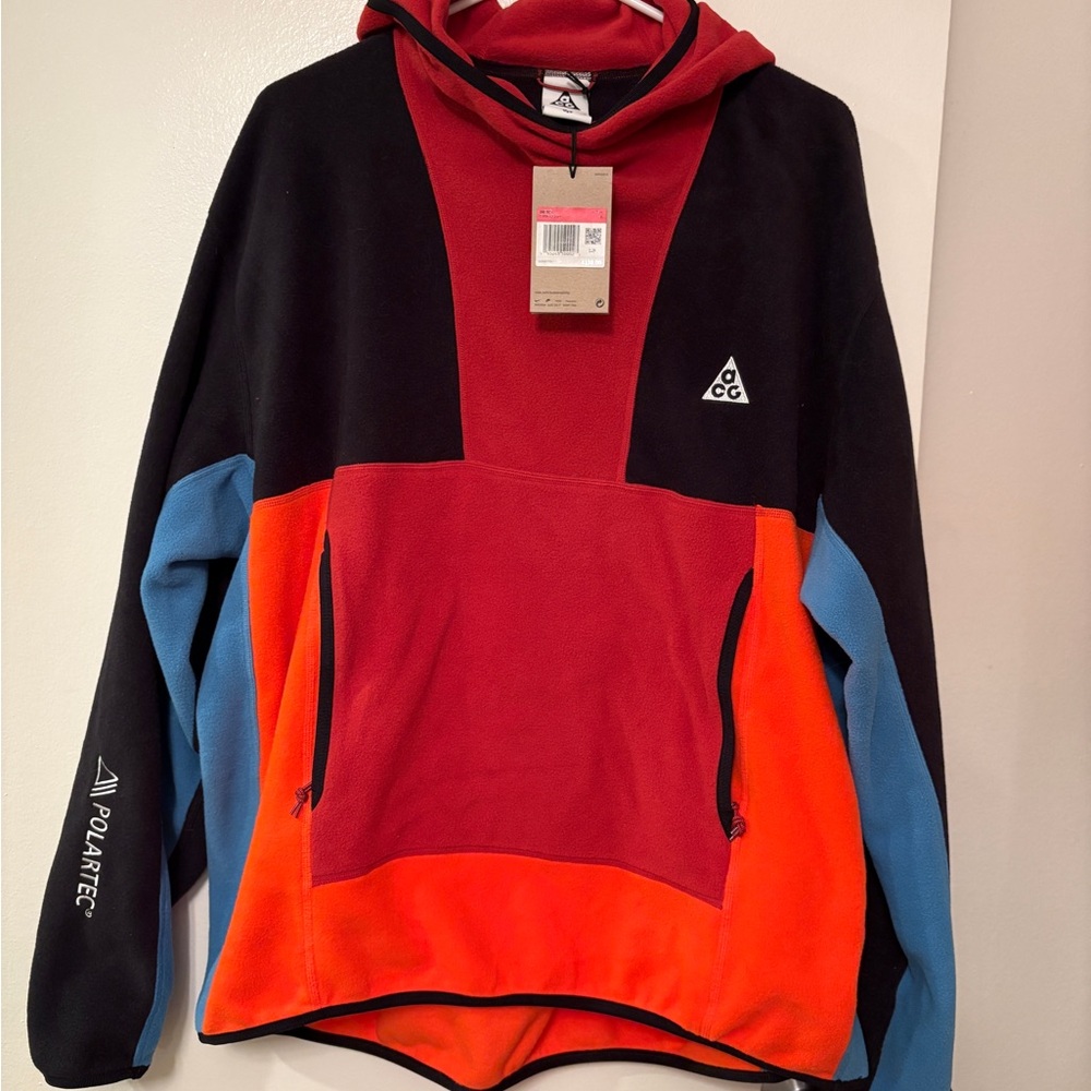 Nike ACG Men's Red and Orange Fleece Sweater large